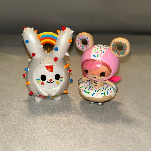 tokidoki Other - 1 Tokidoki DONUTELLA & HER SWEET FRIENDS  and 1 Cactus Bunnies Series Dreamer